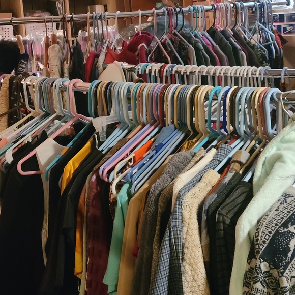 Women's Clothing Reseller Mystery Lot (8-10 Pieces) - Picture 2 of 5